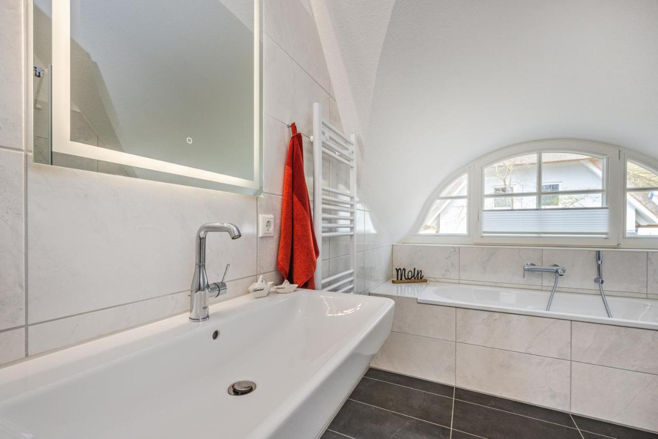 Reetdachhaus Am Haff Mit Sauna, Terrasse, Wlan Zirchow Exteriér fotografie