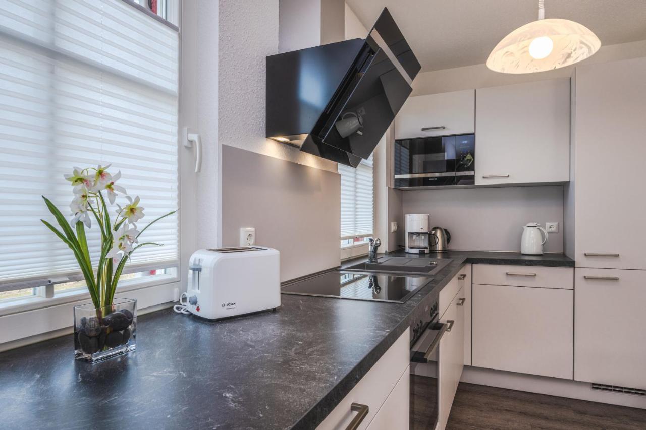 Reetdachhaus Am Haff Mit Sauna, Terrasse, Wlan Zirchow Exteriér fotografie